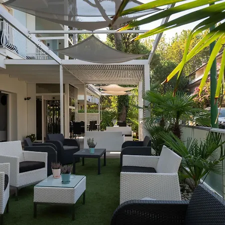 Smart Hotel 3*