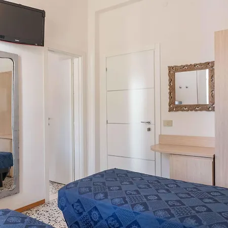 Hotel Smart