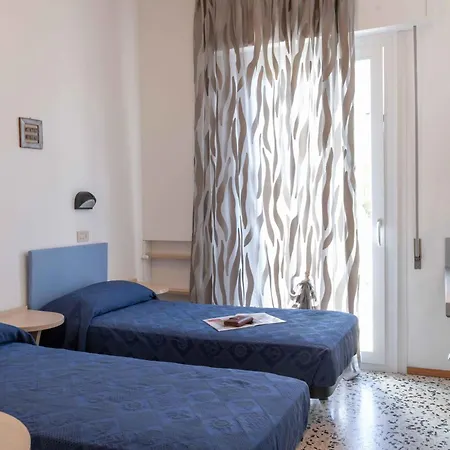 Hotel Smart 3*