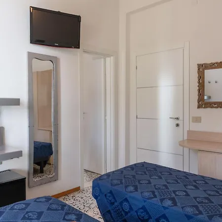Smart Hotel 3*